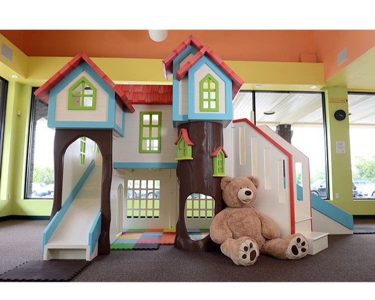 MANFAAT PLAYHOUSE DI DALAM RUMAH