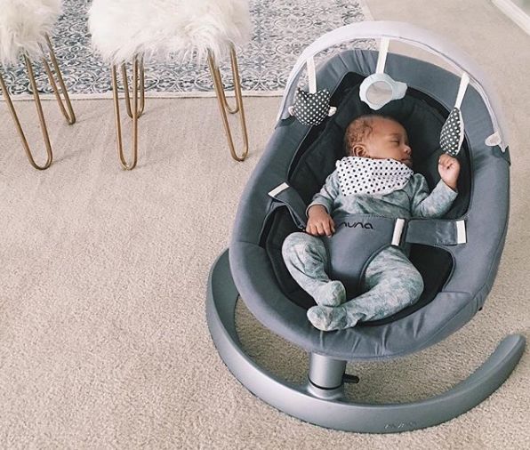 REKOMENDASI BABY SWING UNTUK SI KECIL