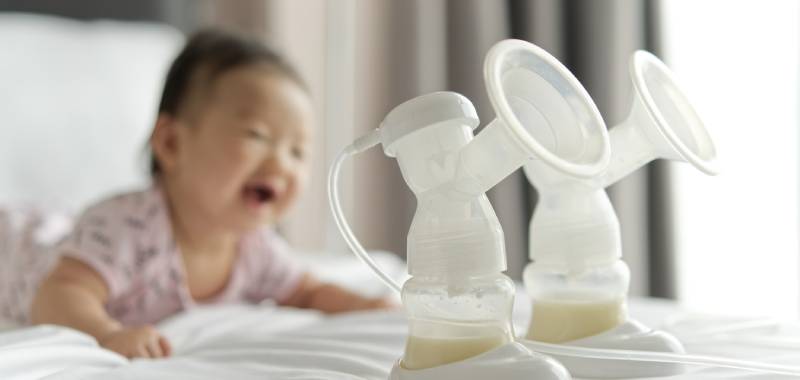 5 MANFAATNYA BREAST PUMP YANG PERLU BUNDA TAHU!