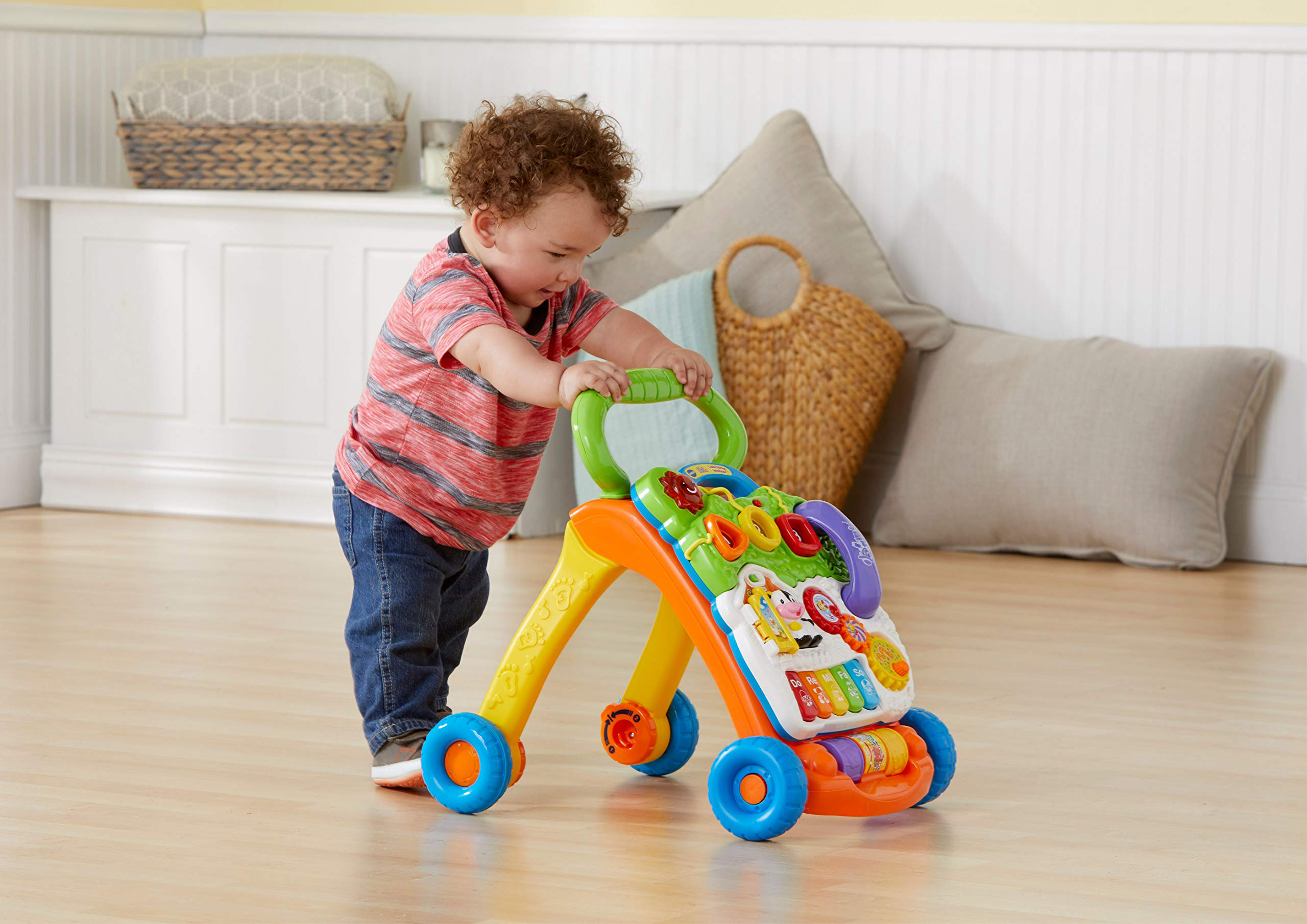 WAJIB DIMILIKI! 7 PUSH WALKER BERKUALITAS BANTU SI KECIL BELAJAR BERJALAN